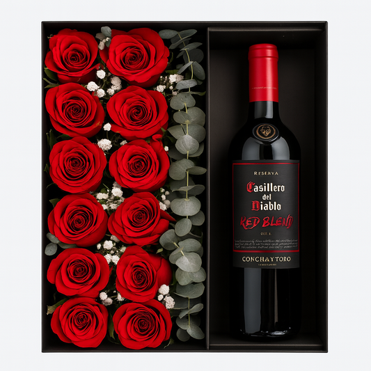 Caja Luxury con 12 Rosas Rojas y Vino Casillero del Diablo Red Blend